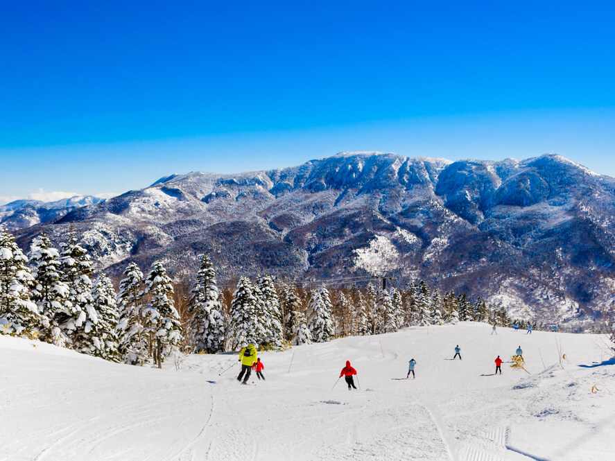 滑雪场经营之道：摆脱门票经济，实现收入多元化