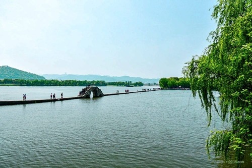 旅游休闲街区的“年轻态”探索