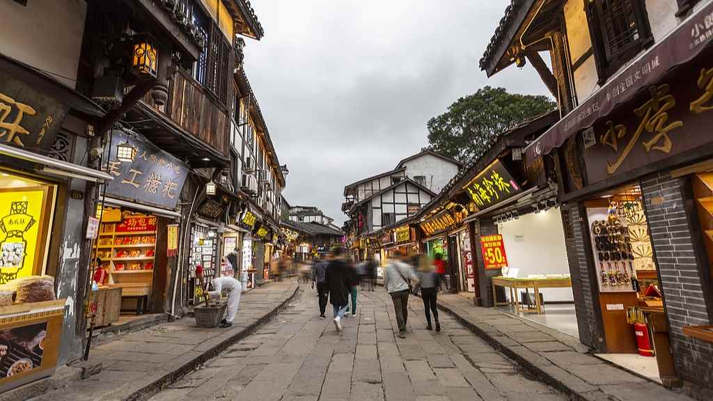 五一旅游旺季多地发布消费市场规范提醒 维护旅游价格秩序保护消费者权益
