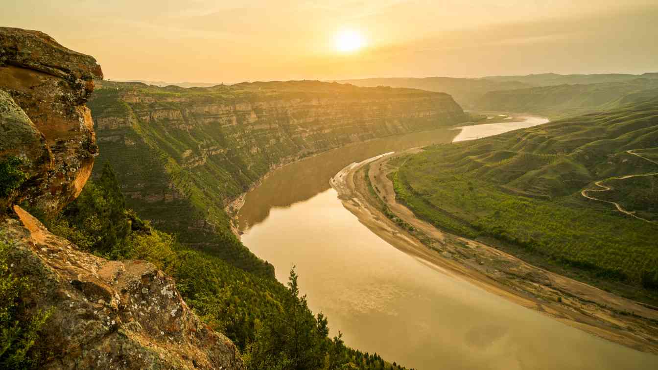 科技艺术融合激活文化记忆，让传统文化焕发新活力