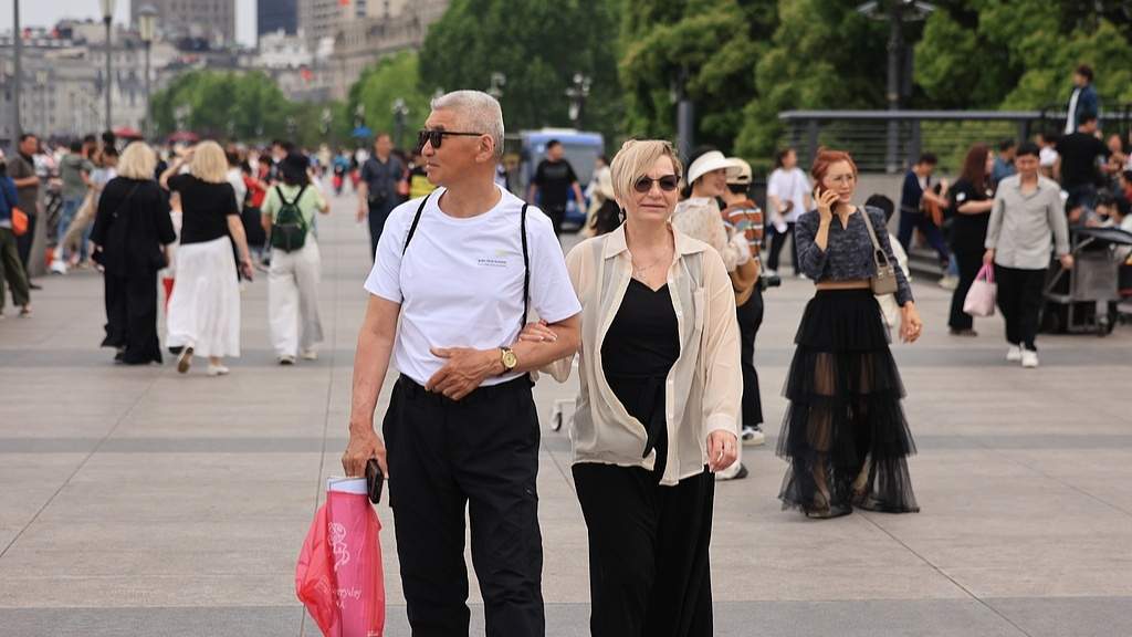 入境游火爆带动消费热潮，中国旅游购物成全球新宠