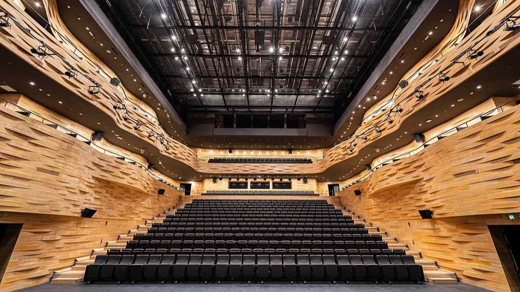 文化商业融合催生新型消费场景 城市消费生态焕发新动能