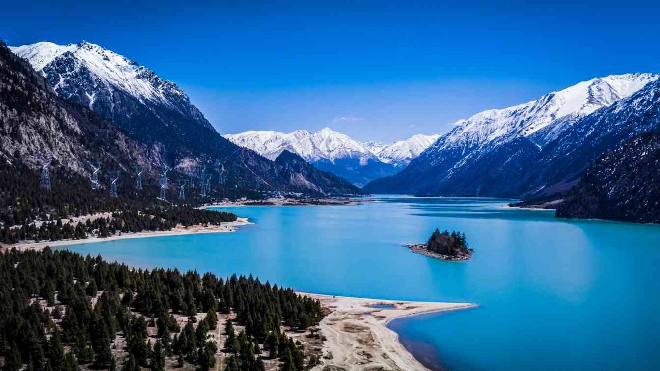 然乌镇生态旅游升级让游客驻足