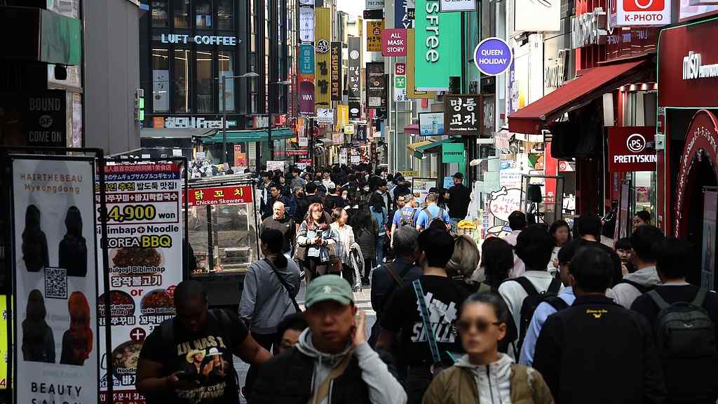 五一出境游热浪来袭 日韩欧洲成热门目的地